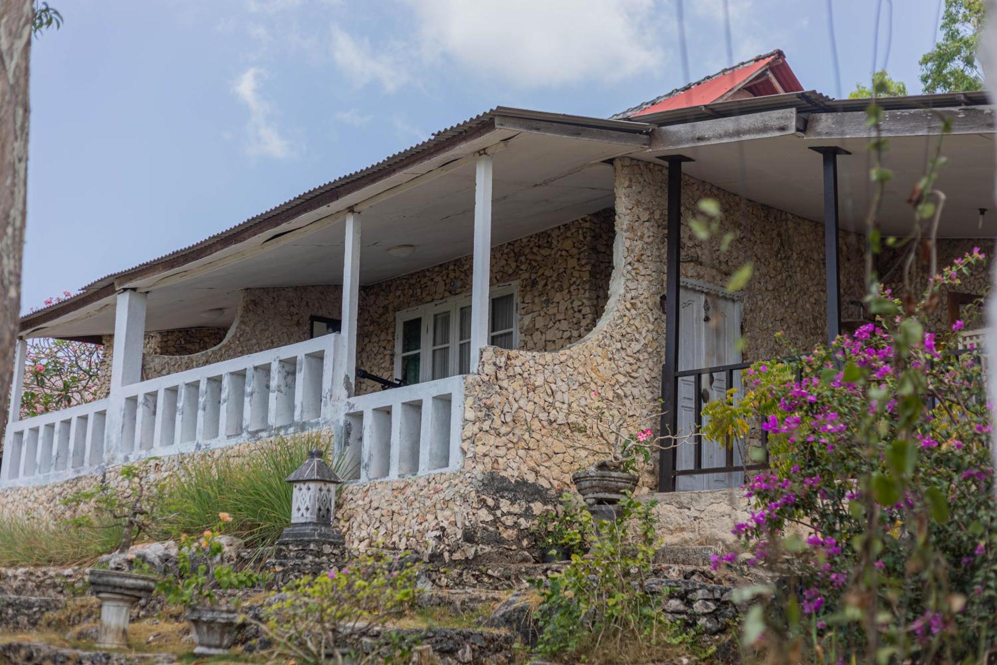 Annaya House Apartment Batumadeg Exterior photo